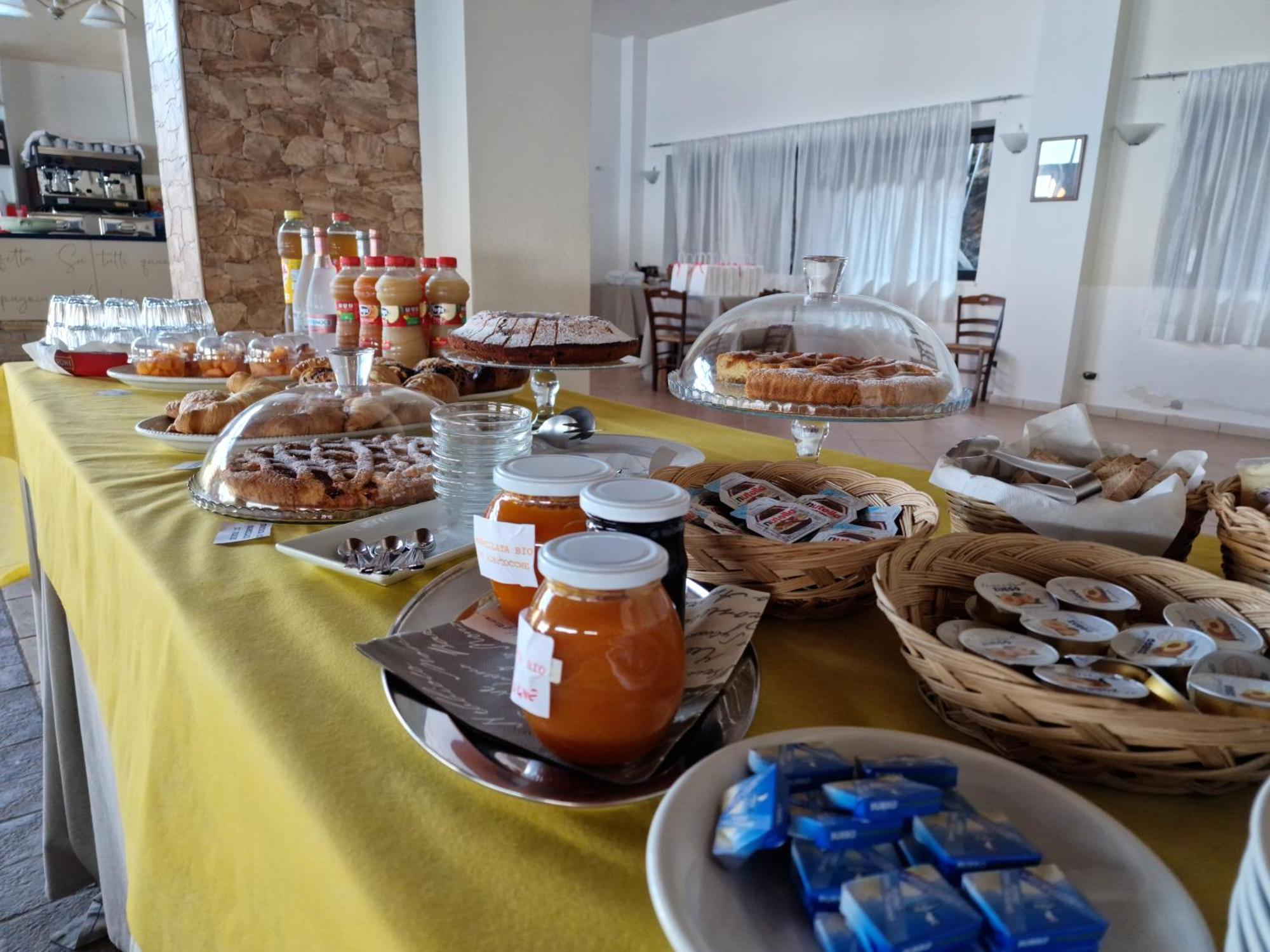 博尼法蒂Azienda Agrituristica La Fonte别墅 外观 照片