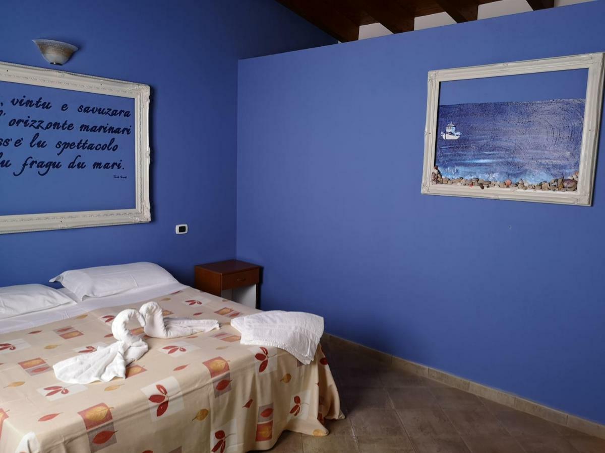 博尼法蒂Azienda Agrituristica La Fonte别墅 外观 照片