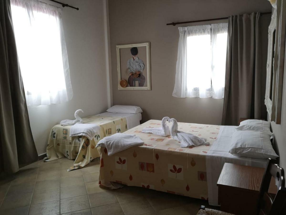 博尼法蒂Azienda Agrituristica La Fonte别墅 外观 照片